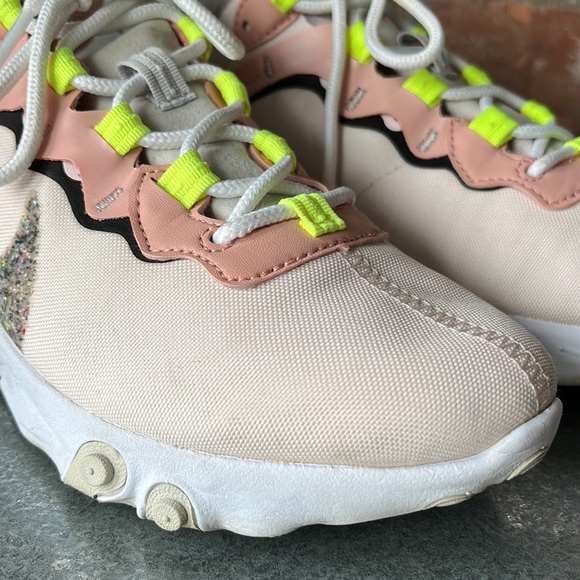 Nike React Element 6.5 - Picture 7 of 8